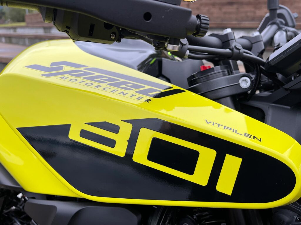 Husqvarna-801-detaljer