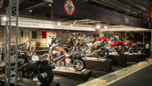 Mc-klubber-og-motorsykler-på-Mc-messen