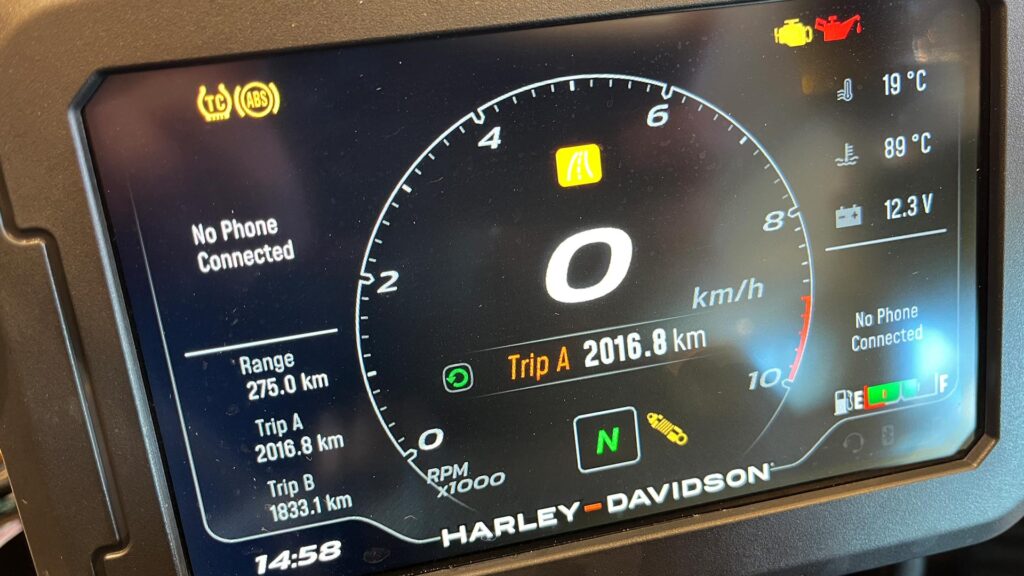 Display-til-motorsykkelen  Harley-Davidson Pan America Special