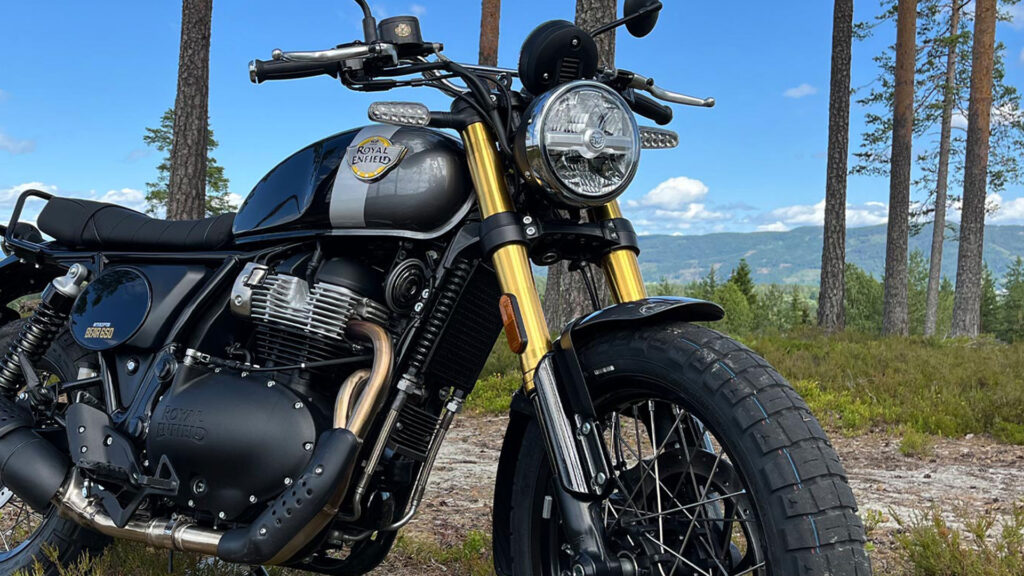 Tanken-og-merket-til-motorsykkelen