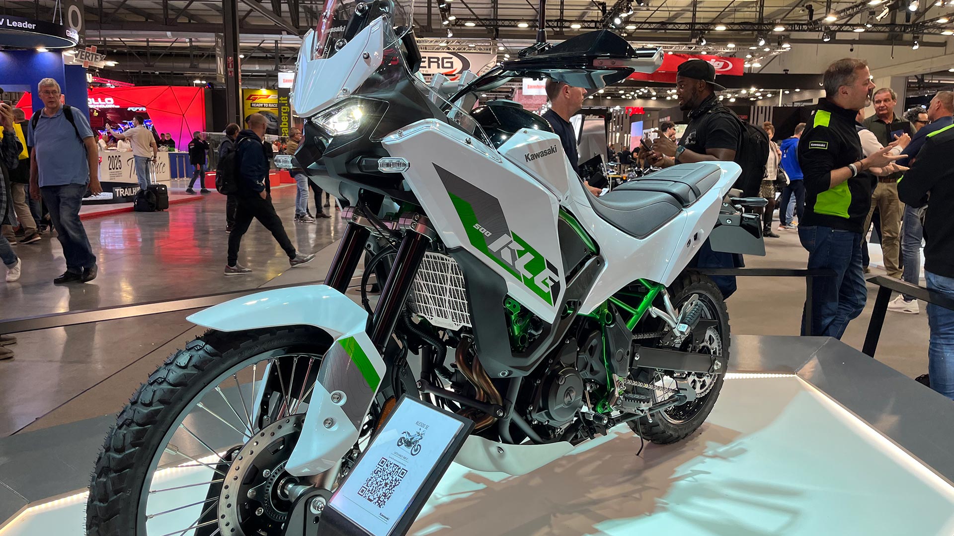 Kawasaki KLE-500-på-Eicma-messen