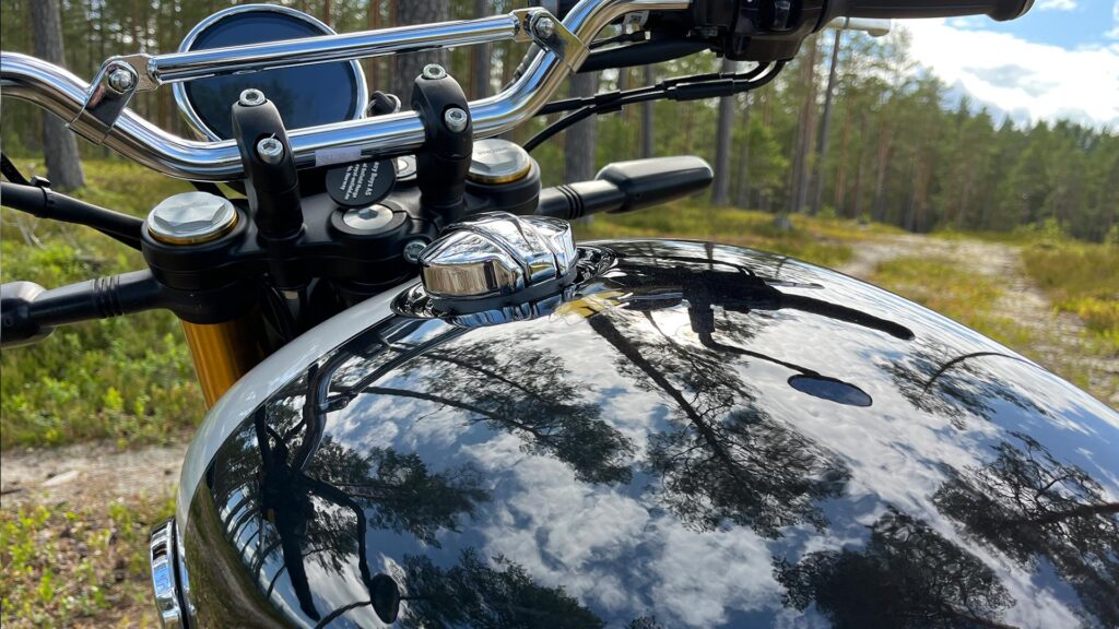 Tanken-på-motorsykkelen