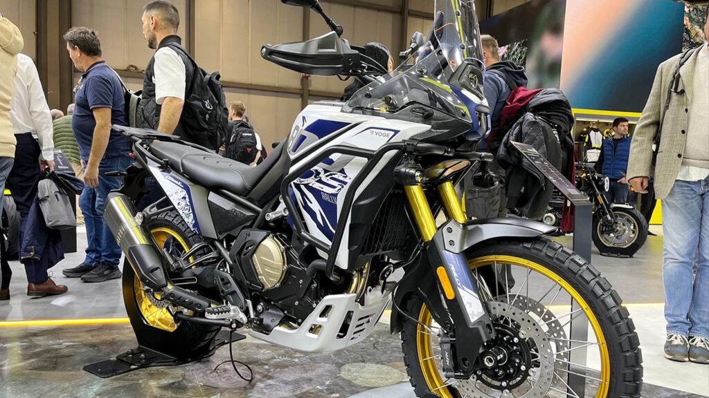 Nyheten Voge-DS800-motorsykkel-på-Eicma