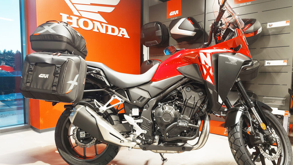 Utstilling av Honda på MC Huset Nydal